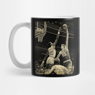 Mark Eaton vs Ralph Sampson, Two Monsters Battling in The Paint Mug